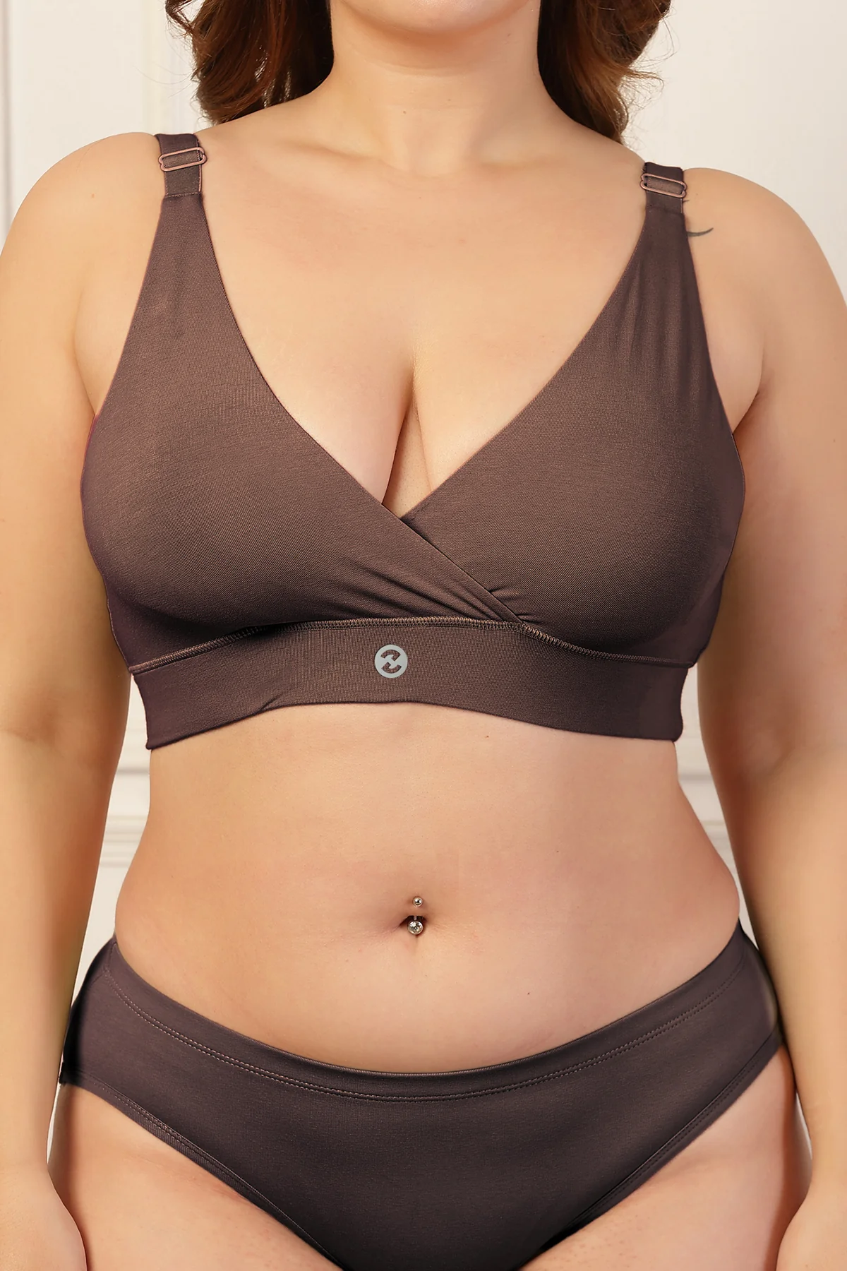247 Pack of 3 Extra Support Cotton Feeding Bra (Brown, Skin, Navy Blue) - Image 5