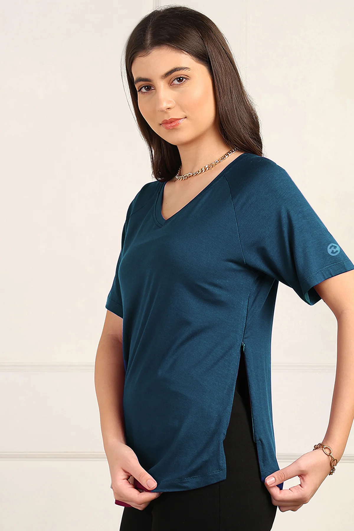 Deep Teal Solid Nursing Top with Side Zip Access - Image 4